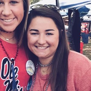 Meet your Posher, Megan